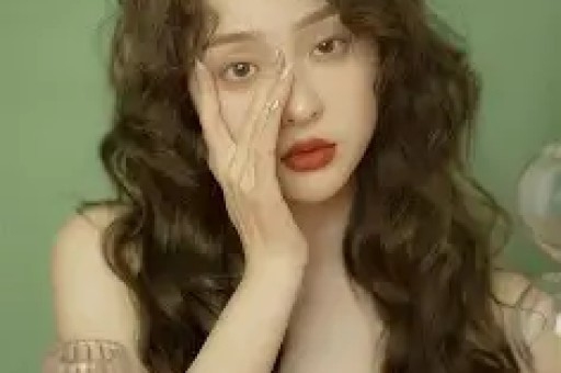 网红白冰翻车偷税被罚千万人设彻底崩塌补缴加罚款遭封禁